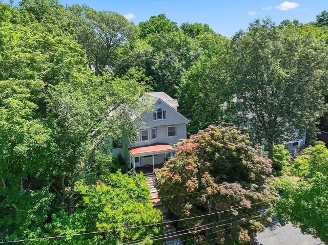 34 Chestnut Terrace, Newton, MA 02459
