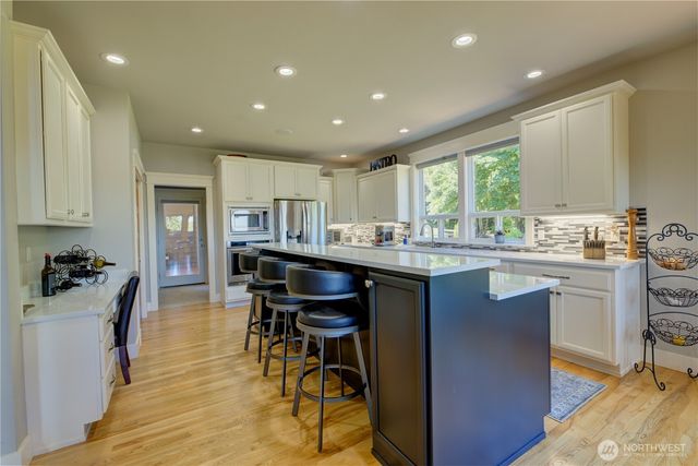 7305 45th Street Court NW, Gig Harbor, WA 98335