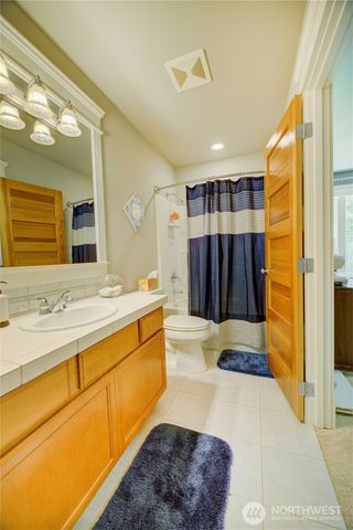 7305 45th Street Court NW, Gig Harbor, WA 98335