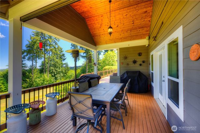 7305 45th Street Court NW, Gig Harbor, WA 98335