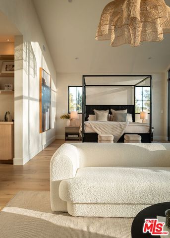 1008 Oakwood Avenue, Venice (los Angeles), CA 90291