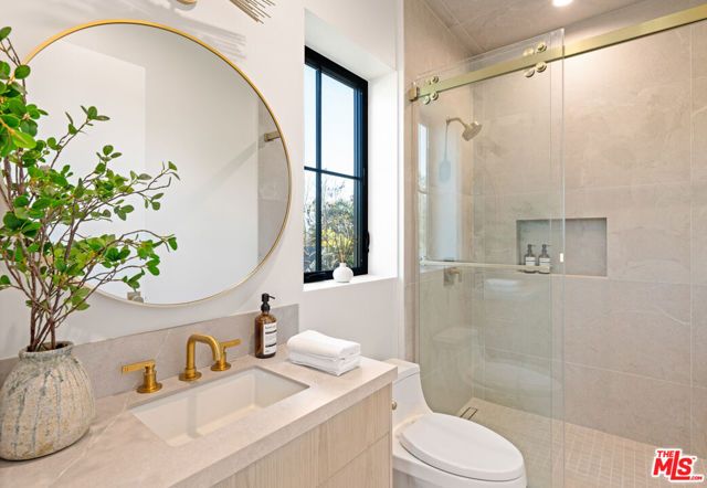 1008 Oakwood Avenue, Venice (los Angeles), CA 90291