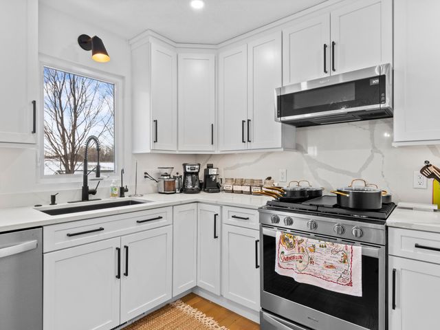 3836 Old Mission Road, Traverse City, MI 49686