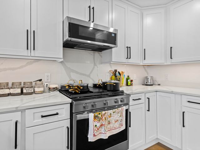 3836 Old Mission Road, Traverse City, MI 49686