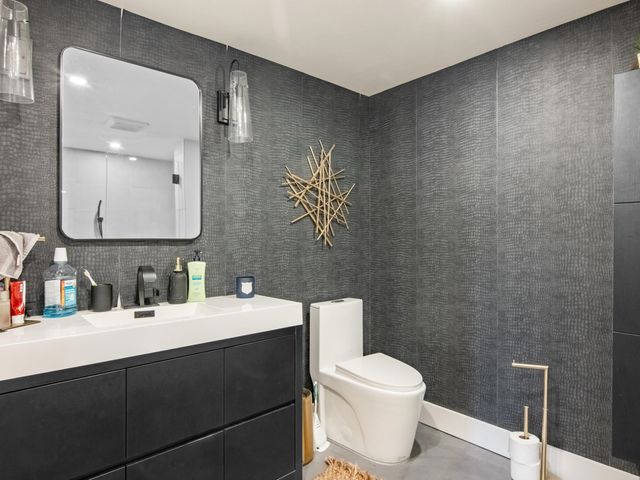 3836 Old Mission Road, Traverse City, MI 49686