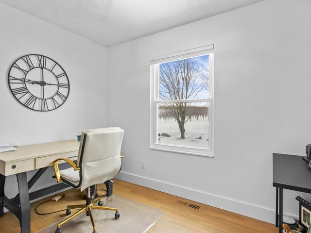 3836 Old Mission Road, Traverse City, MI 49686