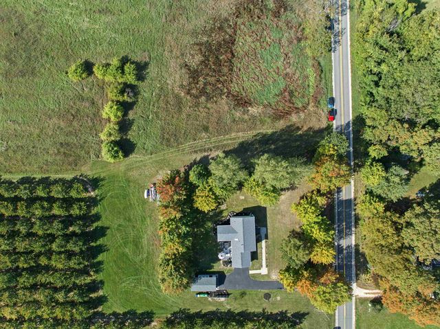 3836 Old Mission Road, Traverse City, MI 49686