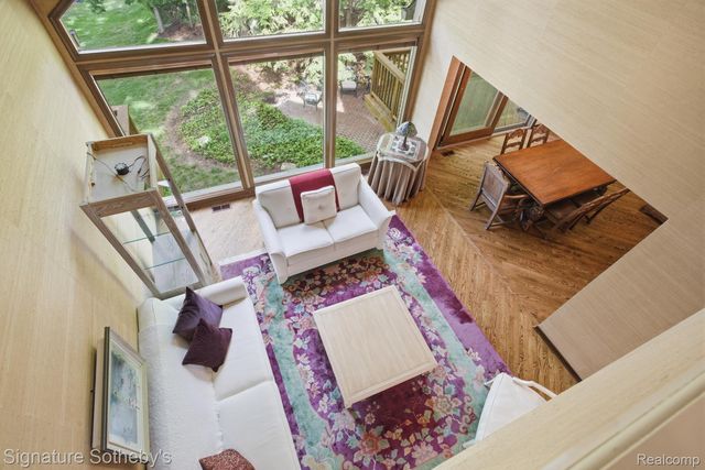 3215 Woodview Lake Road, West Bloomfield Charter Township, MI 48323