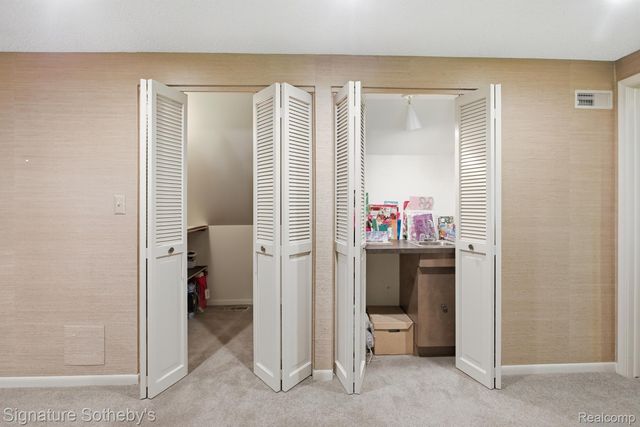 3215 Woodview Lake Road, West Bloomfield Charter Township, MI 48323