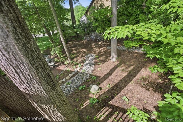 3215 Woodview Lake Road, West Bloomfield Charter Township, MI 48323