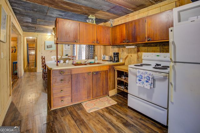 225 LANG Circle, Covington, GA 30014