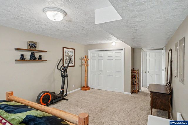 1423 35th Av NW, Salem, OR 97304