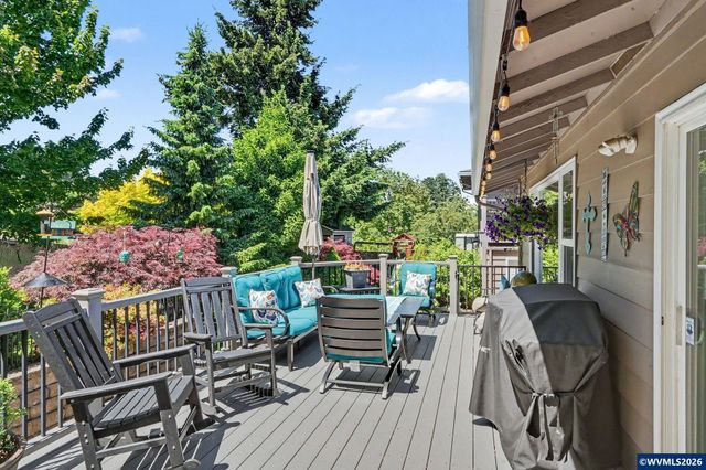 1423 35th Av NW, Salem, OR 97304