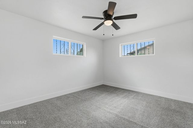 950 W Calle Evelina, Tucson, AZ 85706