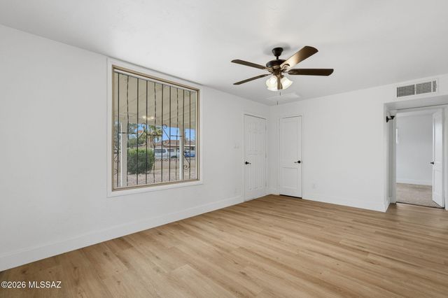 950 W Calle Evelina, Tucson, AZ 85706