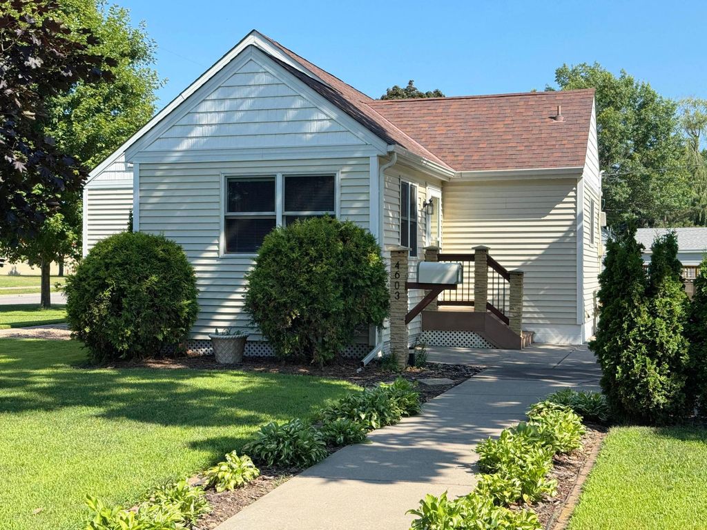 4603 Main Street NE, Fridley, MN 55421