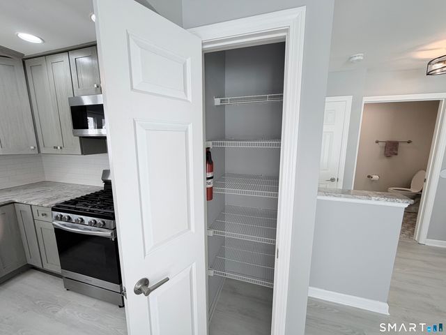 43 Southwind Lane 43, Milford, CT 06460