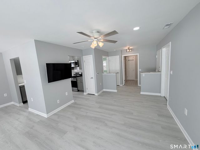 43 Southwind Lane 43, Milford, CT 06460