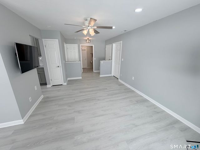 43 Southwind Lane 43, Milford, CT 06460