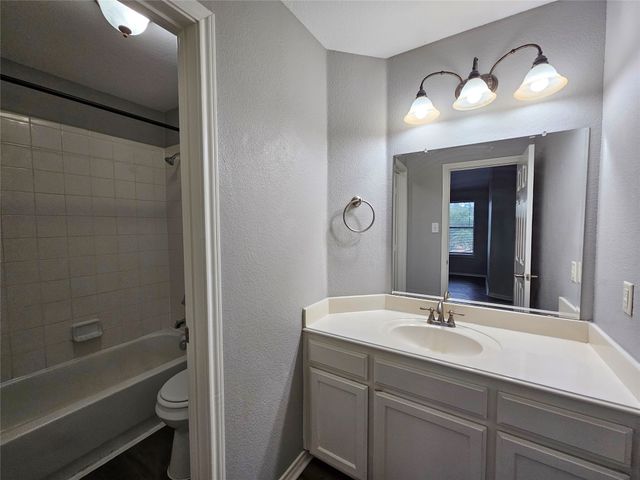 4613 Monarch Drive, Mesquite, TX 75181