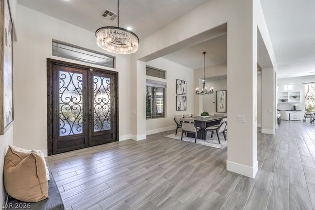 16 Pine Hollow Drive, Henderson, NV 89052