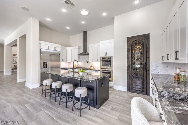 16 Pine Hollow Drive, Henderson, NV 89052