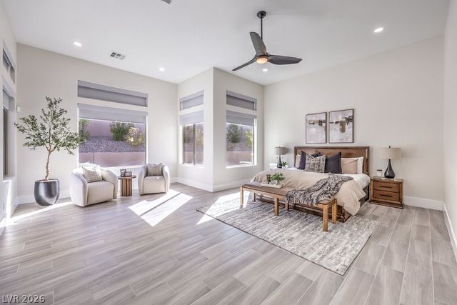 16 Pine Hollow Drive, Henderson, NV 89052