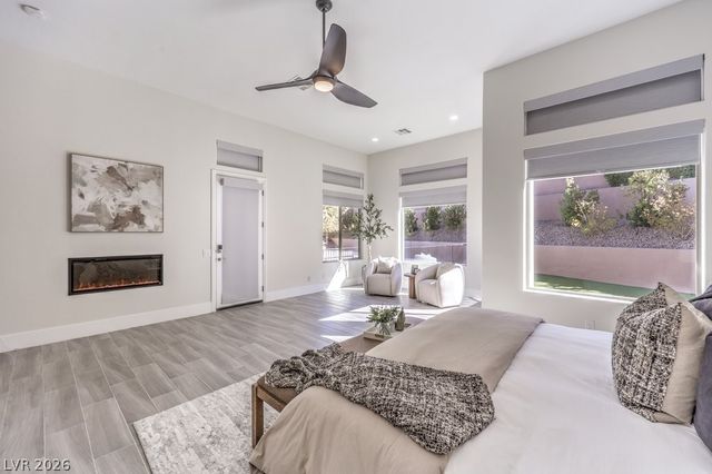 16 Pine Hollow Drive, Henderson, NV 89052