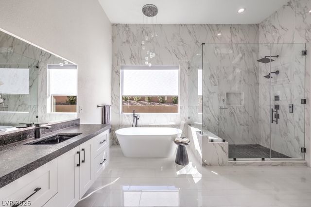 16 Pine Hollow Drive, Henderson, NV 89052