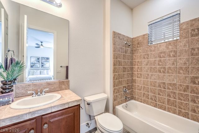 16 Pine Hollow Drive, Henderson, NV 89052