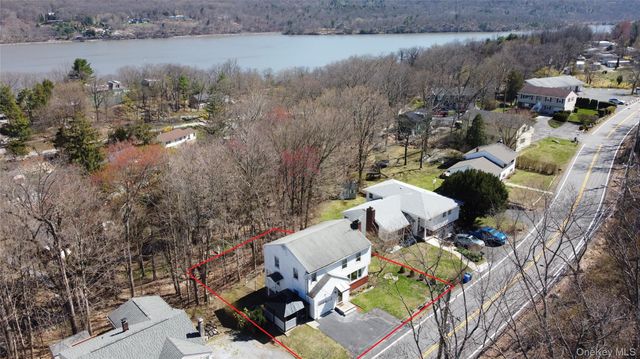 154 Old State Road, Highland Falls, NY 10928
