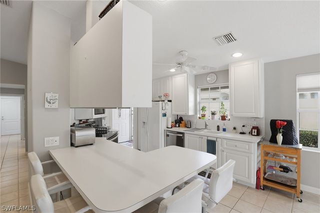 4198 Los Altos CT, Naples, FL 34109