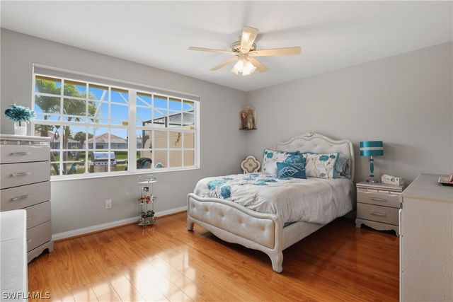 4198 Los Altos CT, Naples, FL 34109