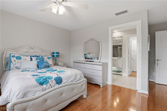 4198 Los Altos CT, Naples, FL 34109