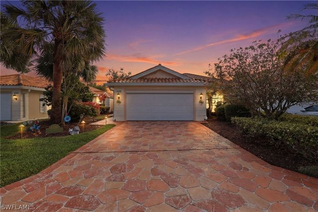 4198 Los Altos CT, Naples, FL 34109