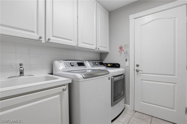 4198 Los Altos CT, Naples, FL 34109