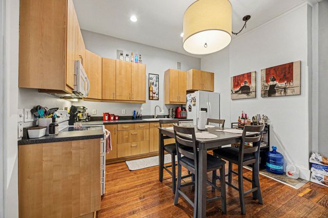 326 W 8th Street, Covington, KY 41011