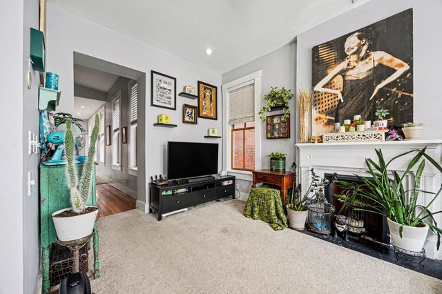 326 W 8th Street, Covington, KY 41011