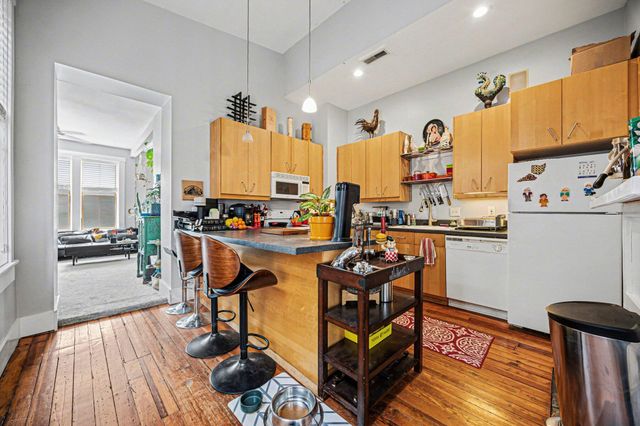 326 W 8th Street, Covington, KY 41011