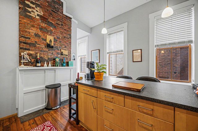 326 W 8th Street, Covington, KY 41011