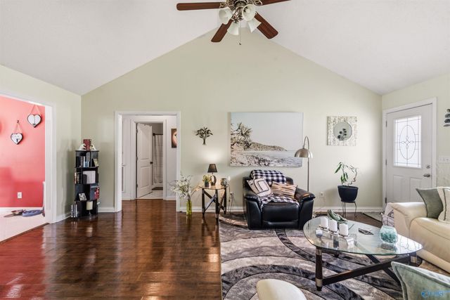 40 Temple Crossing, Arab, AL 35016