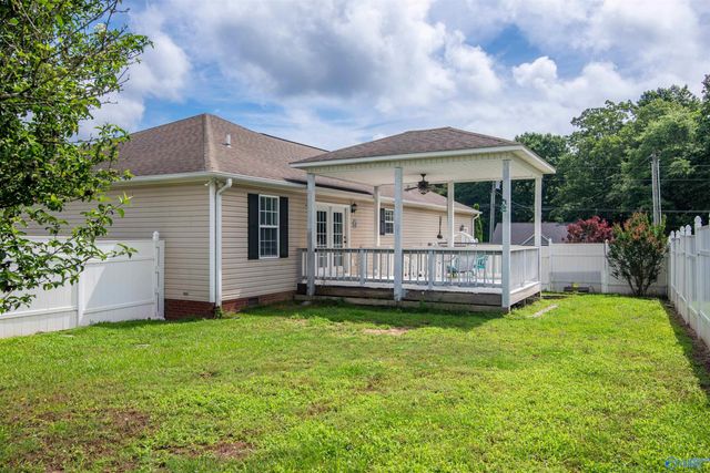 40 Temple Crossing, Arab, AL 35016