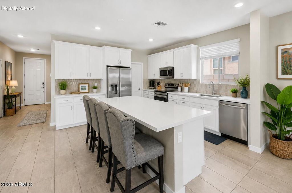 18377 W VILLA HERMOSA Lane, Surprise, AZ 85387 — photo 2