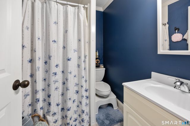15 Averyll Avenue, Wolcott, CT 06716
