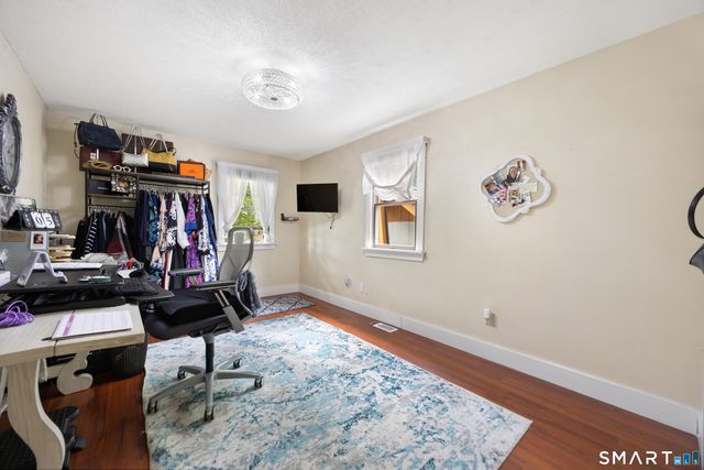 15 Averyll Avenue, Wolcott, CT 06716
