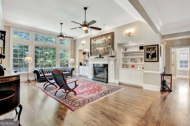 110 Turnberry Circle, Fayetteville, GA 30215