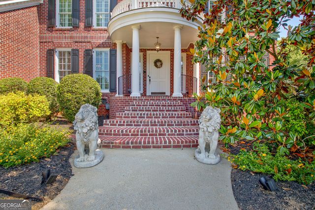 110 Turnberry Circle, Fayetteville, GA 30215