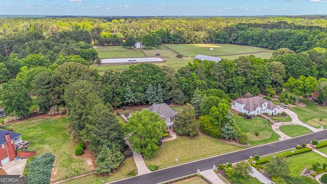110 Turnberry Circle, Fayetteville, GA 30215