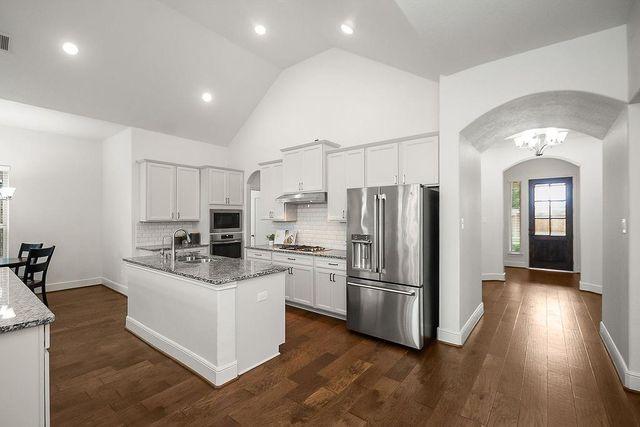 10327 Mayberry Heights Drive, Cypress, TX 77433