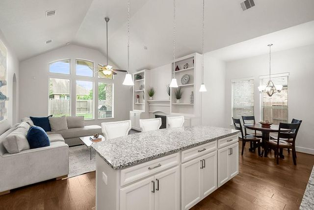 10327 Mayberry Heights Drive, Cypress, TX 77433